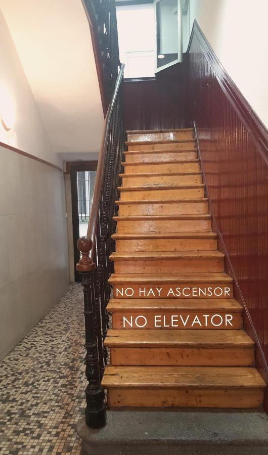 Ap Edificio Gran Via -Quinto Piso Sin Ascensor- Apartment Madrid Exterior foto