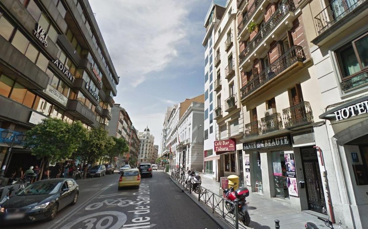 Ap Edificio Gran Via -Quinto Piso Sin Ascensor- Apartment Madrid Exterior foto